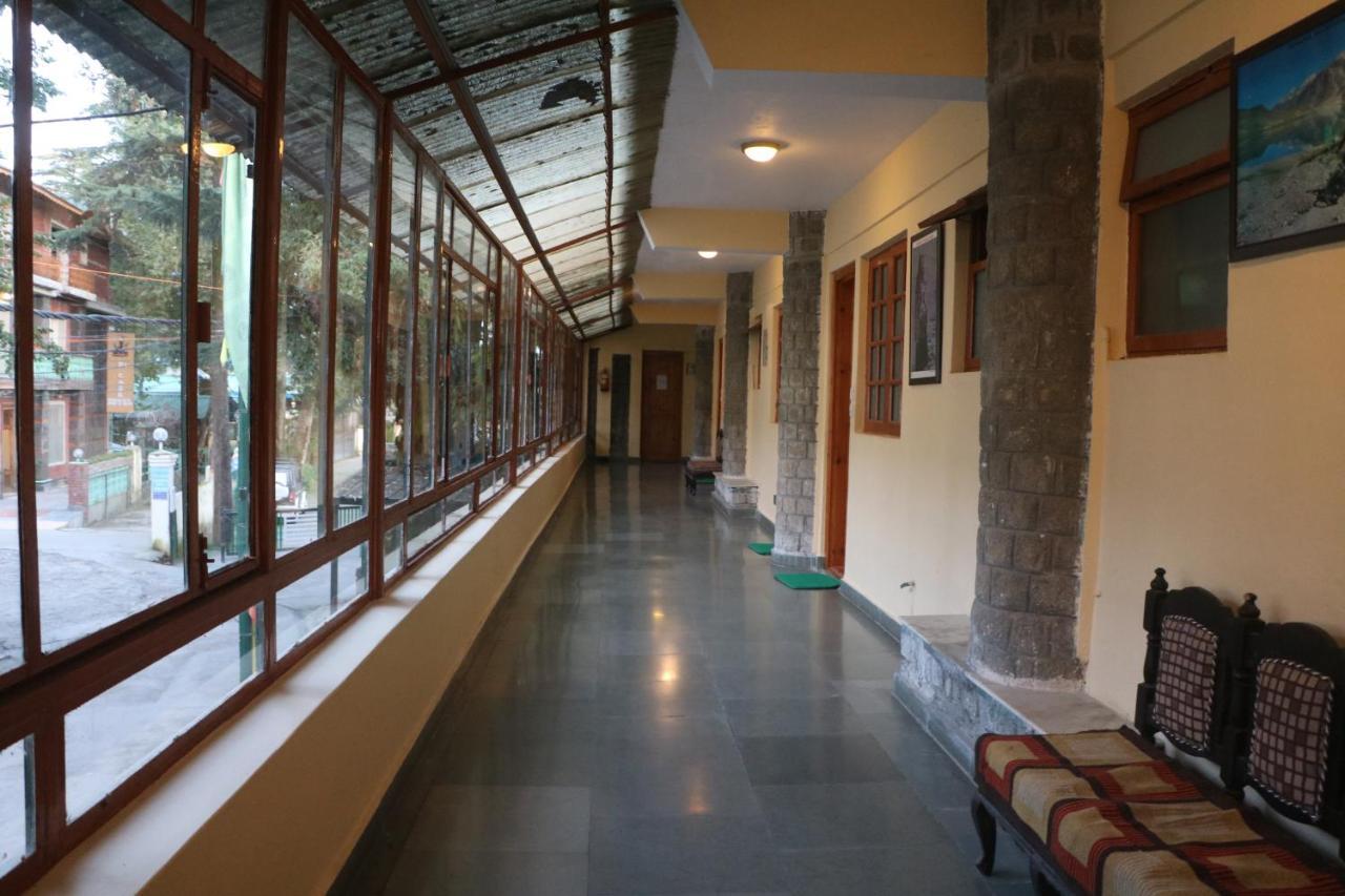 Pema Thang Hotel Kangra Exterior photo